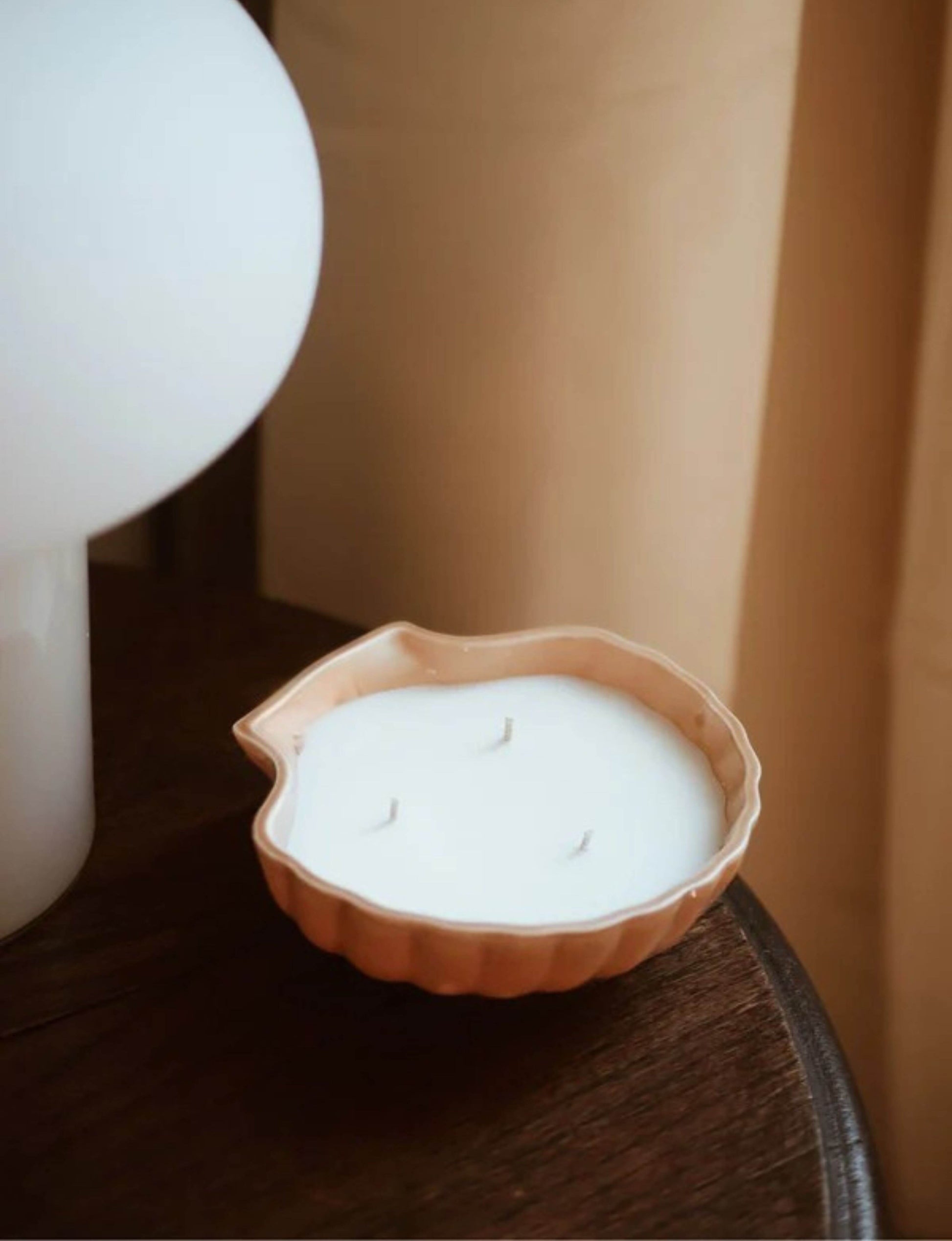 Bougie coquillage nude beige