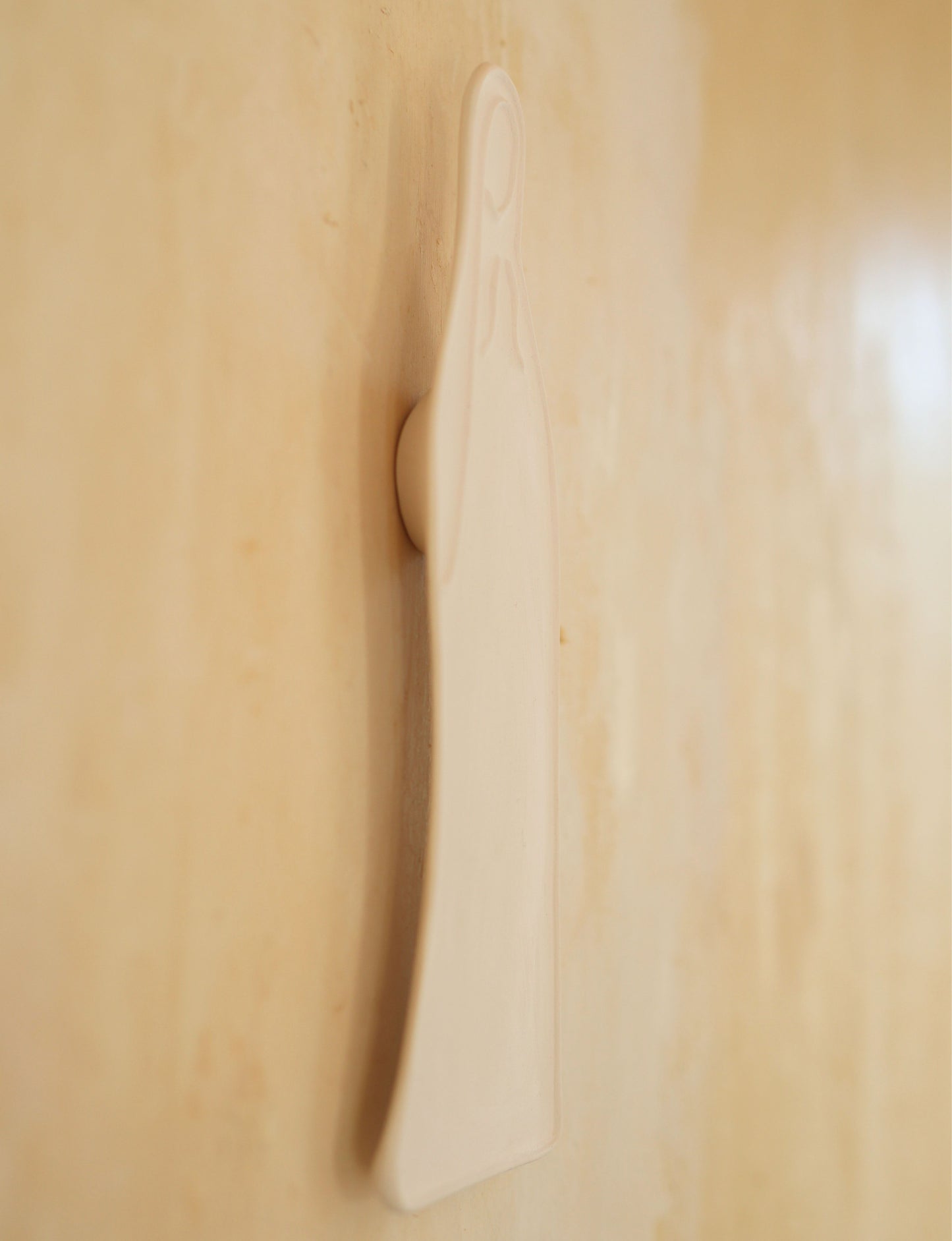 Vierge Céramique Murale – Blanc Minéral