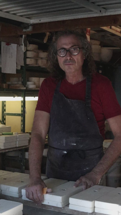 Vierge Céramique Murale – Or Pâle